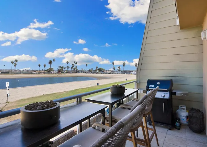 B5374 Breeze Mission Beach